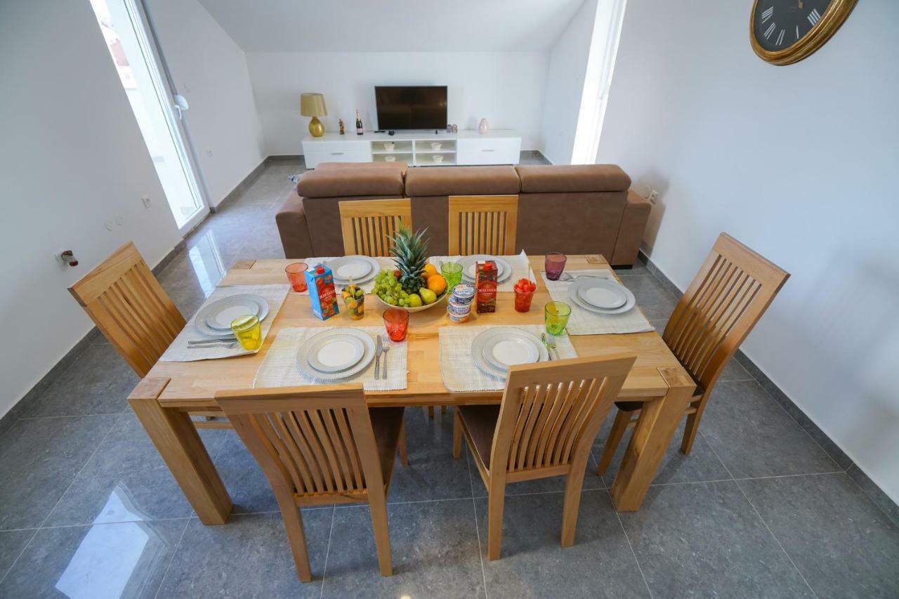 Apartment Summer Fever Zadar Exterior photo