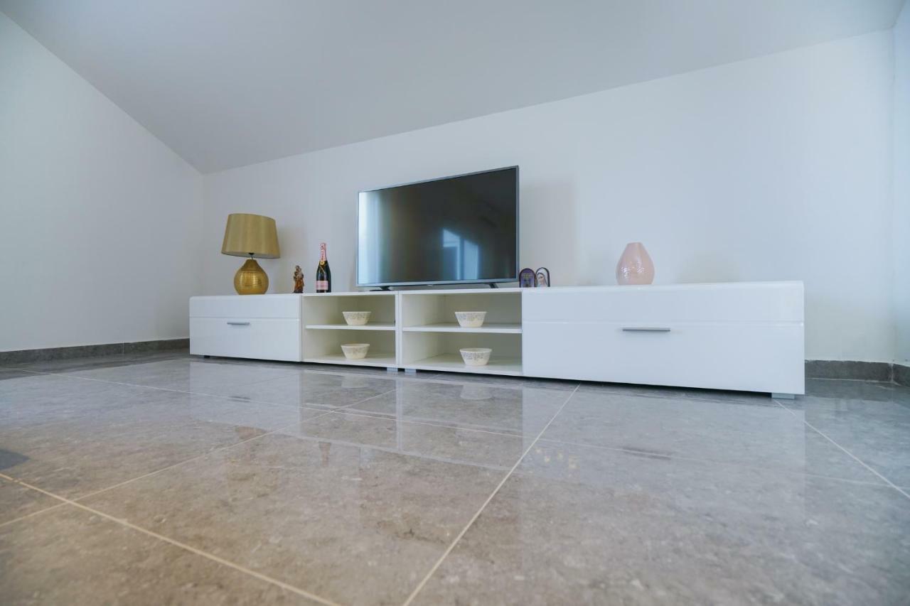 Apartment Summer Fever Zadar Exterior photo