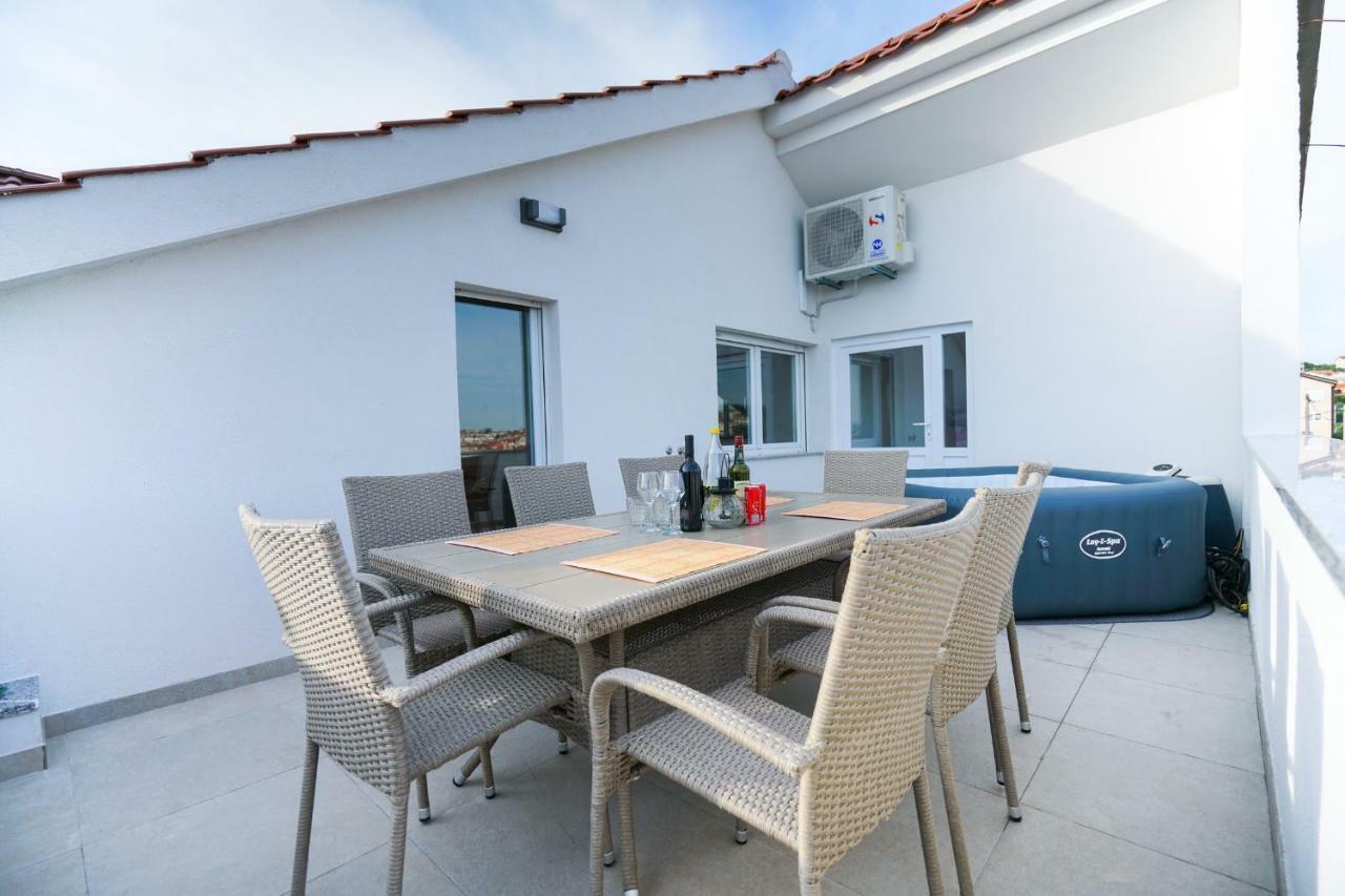 Apartment Summer Fever Zadar Exterior photo